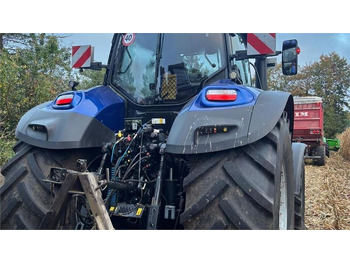 Ciągnik rolniczy New Holland T7.315 HD NEW GEN Frontlift og front PTO: zdjęcie 3 Ciągnik rolniczy New Holland T7.315 HD NEW GEN Frontlift og front PTO: zdjęcie 3