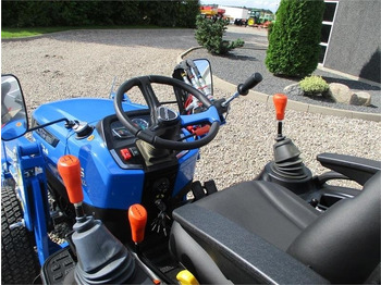 Ciągnik rolniczy Solis S26 Shuttle XL 9+9 med turfhjul og frontlæsser: zdjęcie 5