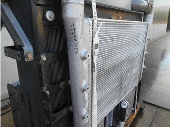 Intercooler HITACHI