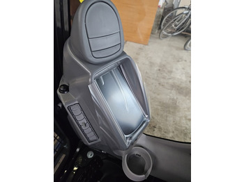 Nowy Kabina do Maszyn budowlanych Hitachi ZX-5 ZX-6 - YA60044288: zdjęcie 4 Nowy Kabina do Maszyn budowlanych Hitachi ZX-5 ZX-6 - YA60044288: zdjęcie 4