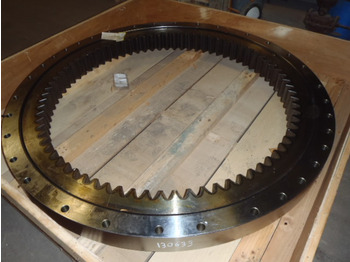 Wieniec obrotu KOBELCO