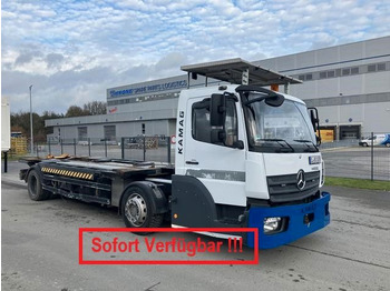 Ciężarówka kontenerowiec/ System wymienny