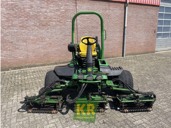 Kosiarka spalinowa JOHN DEERE 8700
