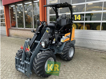 Ładowarka przegubowa GIANT