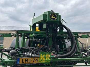 Opryskiwacz polowy John Deere R962I: zdjęcie 4 Opryskiwacz polowy John Deere R962I: zdjęcie 4