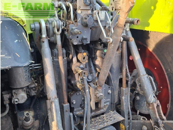 Ciągnik rolniczy CLAAS Arion 630