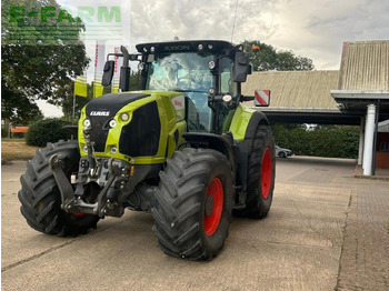 Ciągnik rolniczy CLAAS Axion 830