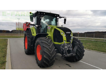 Ciągnik rolniczy CLAAS Axion 830