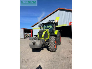 Ciągnik rolniczy CLAAS Axion 850