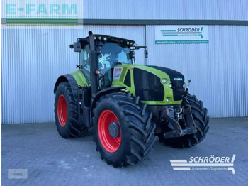 Ciągnik rolniczy CLAAS Axion 920