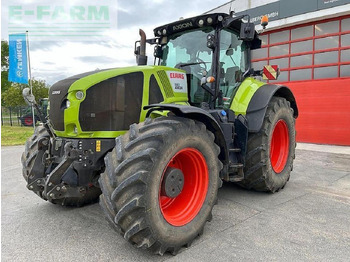 Ciągnik rolniczy CLAAS Axion 930
