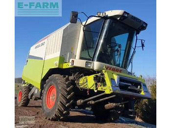 Kombajn zbożowy CLAAS Mega