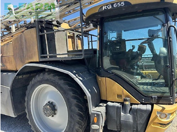 Opryskiwacz przyczepiany CHALLENGER