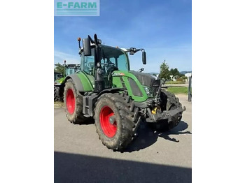 Ciągnik rolniczy FENDT 516 Vario