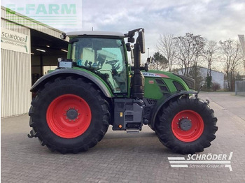 Ciągnik rolniczy FENDT 718 Vario