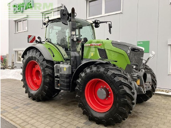 Ciągnik rolniczy FENDT 728 Vario