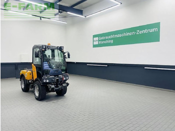 Ciągnik rolniczy HOLDER