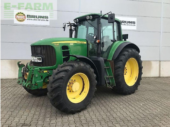 Ciągnik rolniczy JOHN DEERE 7530