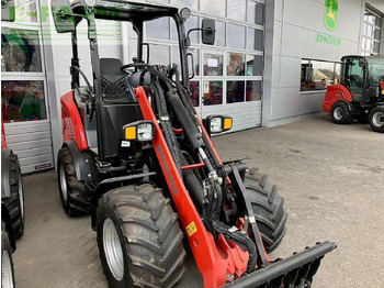 Ładowarka przegubowa MANITOU MLA 3-25