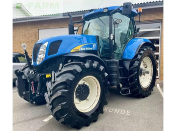 Ciągnik rolniczy NEW HOLLAND T7000