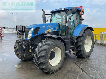 Ciągnik rolniczy NEW HOLLAND T7050