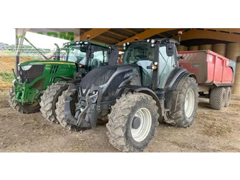 Ciągnik rolniczy VALTRA T-series