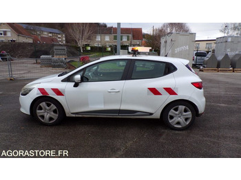 Samochód osobowy RENAULT