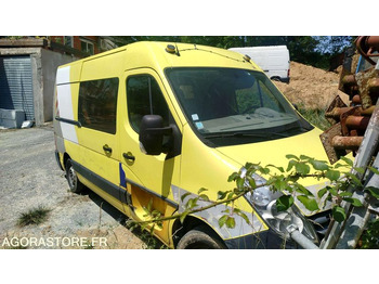 Mały samochód dostawczy RENAULT Master