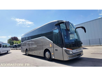 Turystyczny autobus SETRA