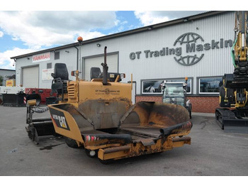 Rozściełacz do asfaltu CATERPILLAR AP300