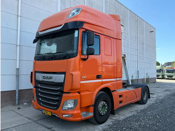 Ciągnik siodłowy DAF XF 450