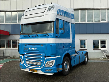Ciągnik siodłowy DAF XF 460