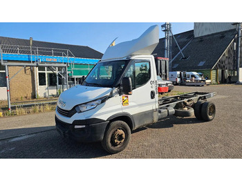 Samochód ciężarowe pod zabudowę IVECO Daily