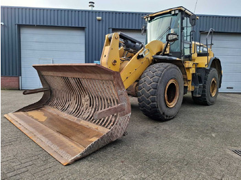 Ładowarka kołowa CATERPILLAR 950M