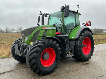 Ciągnik rolniczy FENDT 722 Vario