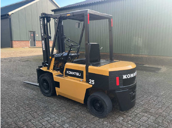 Wózek widłowy KOMATSU FD25-8 FORKLIFT: zdjęcie 2 Wózek widłowy KOMATSU FD25-8 FORKLIFT: zdjęcie 2