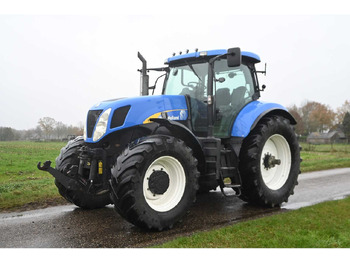 Ciągnik rolniczy NEW HOLLAND T7000