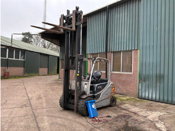 Wózek widłowy STILL RX60