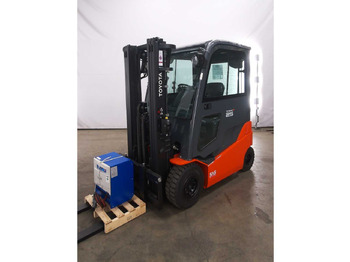 Wózek widłowy TOYOTA
