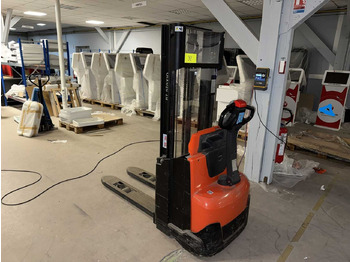 Wózek widłowy TOYOTA