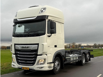Samochód ciężarowe pod zabudowę DAF XF 480
