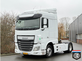 Ciągnik siodłowy DAF XF 440
