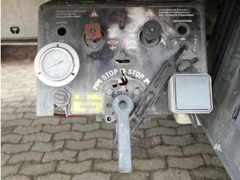 Naczepa zamknięte nadwozie Fliegl SDS 390, Lank LKW Typ 1, 100m³, 8mm Boden, SAF: zdjęcie 5 Naczepa zamknięte nadwozie Fliegl SDS 390, Lank LKW Typ 1, 100m³, 8mm Boden, SAF: zdjęcie 5