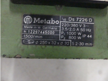 Maszyna do obróbki metalu Touret à meuler double tété Métabo DS 7226D, Table de travail pliante Black&Decker (9714-040): zdjęcie 3 Maszyna do obróbki metalu Touret à meuler double tété Métabo DS 7226D, Table de travail pliante Black&Decker (9714-040): zdjęcie 3