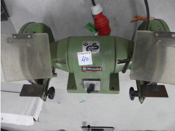 Maszyna do obróbki metalu Touret à meuler double tété Métabo DS 7226D, Table de travail pliante Black&Decker (9714-040): zdjęcie 2 Maszyna do obróbki metalu Touret à meuler double tété Métabo DS 7226D, Table de travail pliante Black&Decker (9714-040): zdjęcie 2