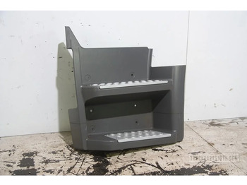 Stopień MERCEDES-BENZ