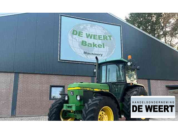 Ciągnik rolniczy JOHN DEERE