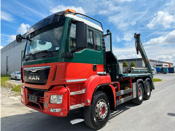 Bramowiec MAN TGS 26.400