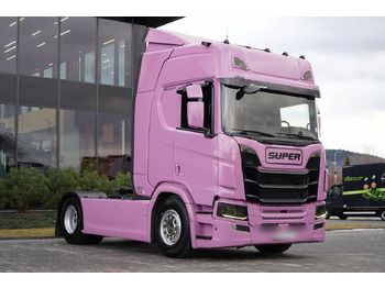 Ciągnik siodłowy SCANIA R 450
