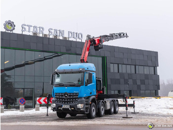 Samochod ciężarowy z HDS